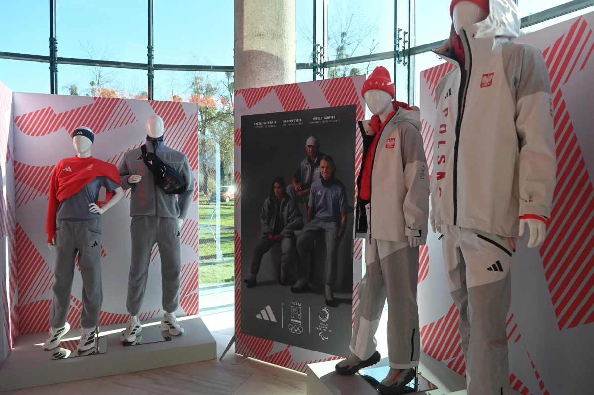 ​Polski Komitet Olimpijski oraz adidas zaprezentowali oficjalną kolekcję strojów, które polscy sportowcy założą podczas XXV Zimowych Igrzysk Olimpijskich Mediolan-Cortina 2026. Nowoczesny design i zaawansowane technologie mają zapewnić komfort a nawiązania do narodowych symboli podkreślą polską tożsamość na światowej arenie.