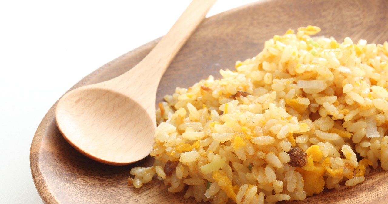 Ryż czy ziemniaki? Jedno wspiera odchudzanie, drugie je utrudnia