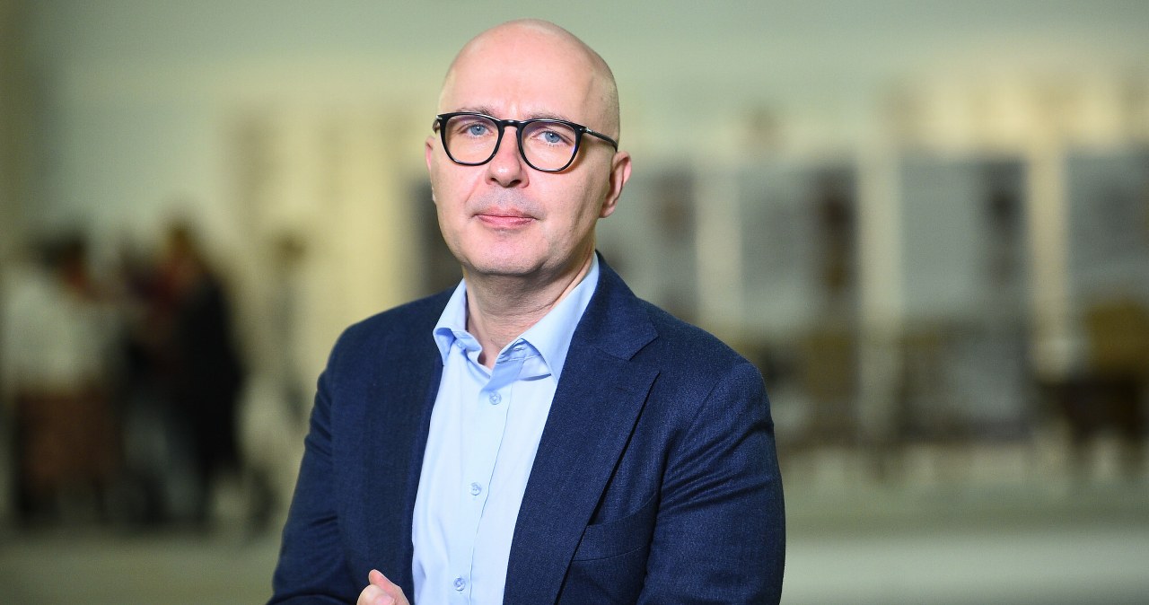 Koniec kariery w rządzie. Wiceminister odchodzi, taki ma majątek