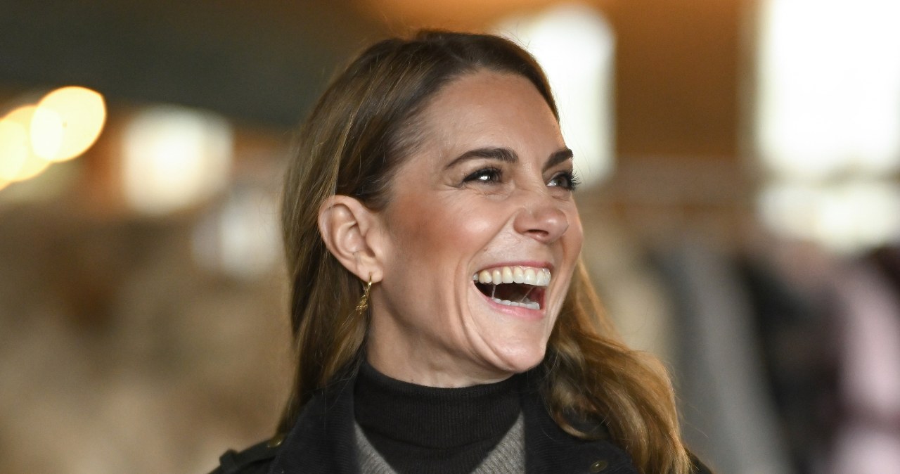 To jedyna kurtka, której potrzebujesz na jesień. Księżna Kate ją uwielbia