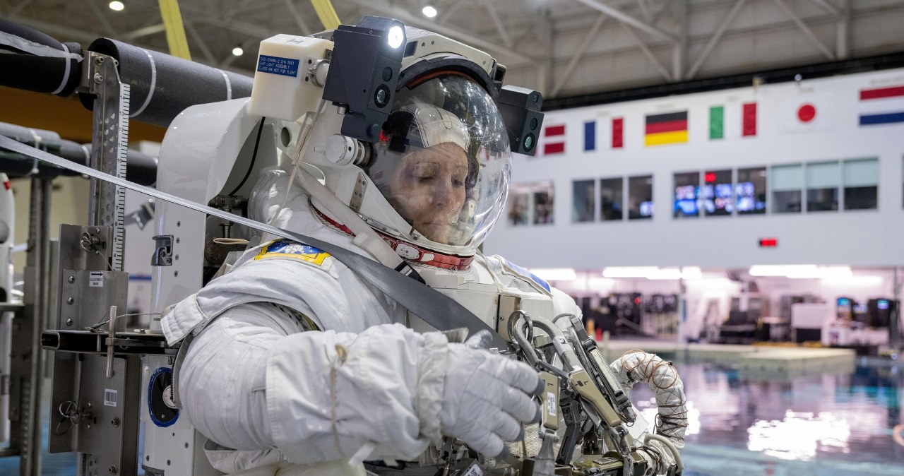 Misje na Księżyc i Marsa nie dla kobiet? Nowe badanie o zdrowiu astronautek