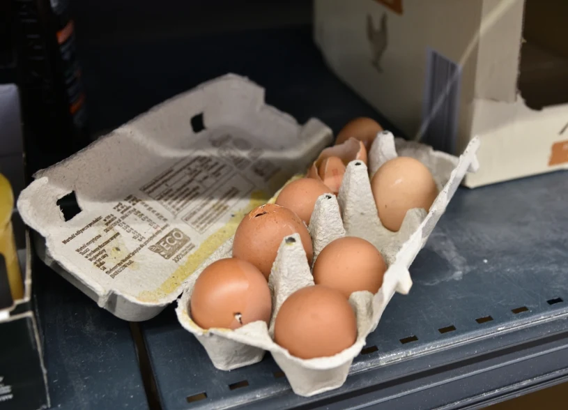 Niepokój o ceny jaj przed świętami. "Bardzo trudna sytuacja"