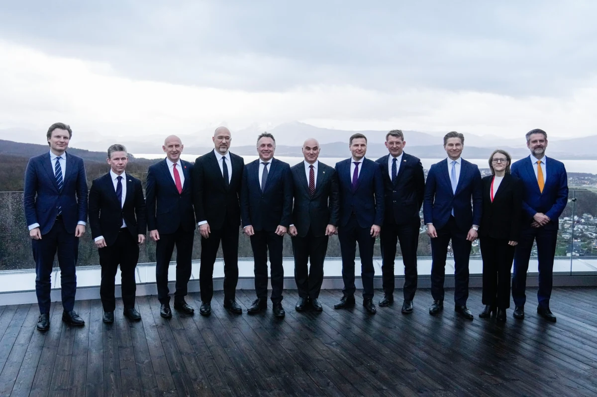 Ukraina została oficjalnie partnerem Połączonych Sił Ekspedycyjnych (JEF) – poinformowało brytyjskie ministerstwo obrony. Decyzja zapadła podczas spotkania ministrów obrony jedenastu państw członkowskich w norweskim Bodoe, z udziałem ukraińskiego ministra Denysa Szmyhala.