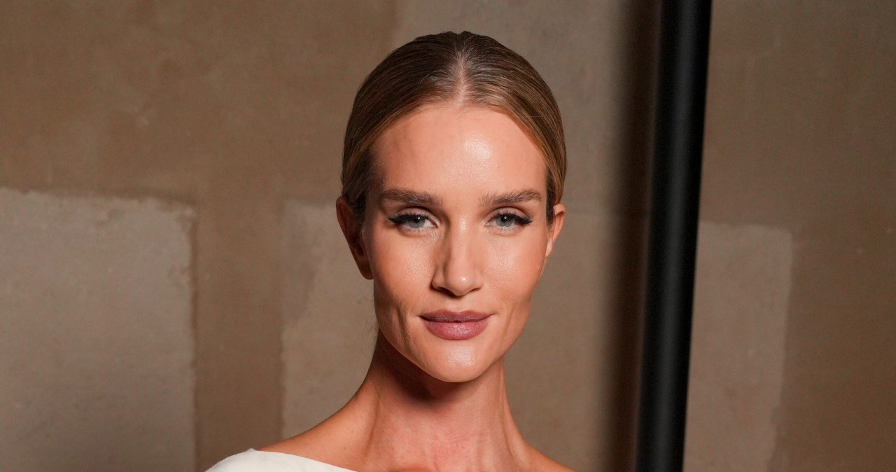 Rosie Huntington-Whiteley: jak łączy elegancję i wygodę w stylizacjach