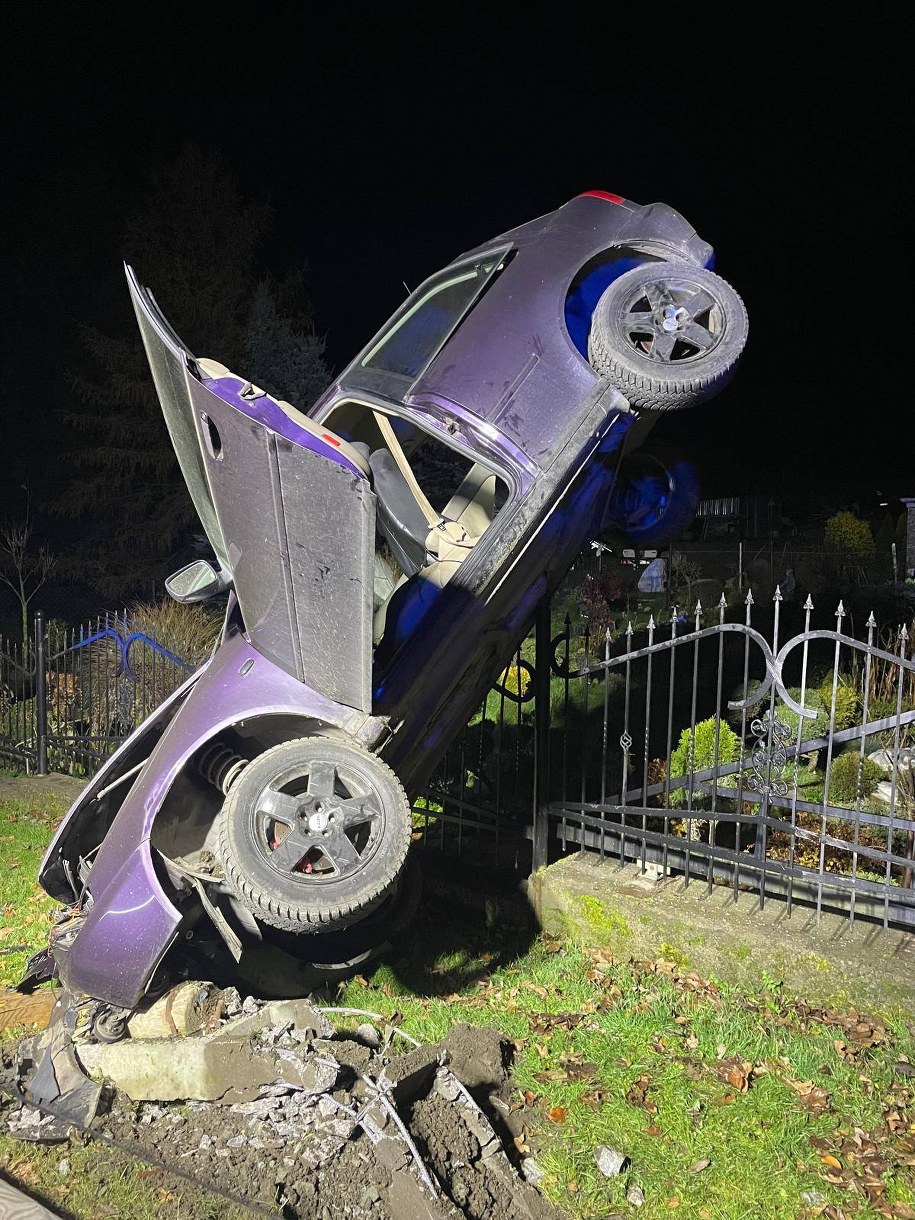 /Komenda Powiatowa Państwowej Straży Pożarnej w Kamiennej Górze, st. kpt. Tomasz Smarul /Państwowa Straż Pożarna