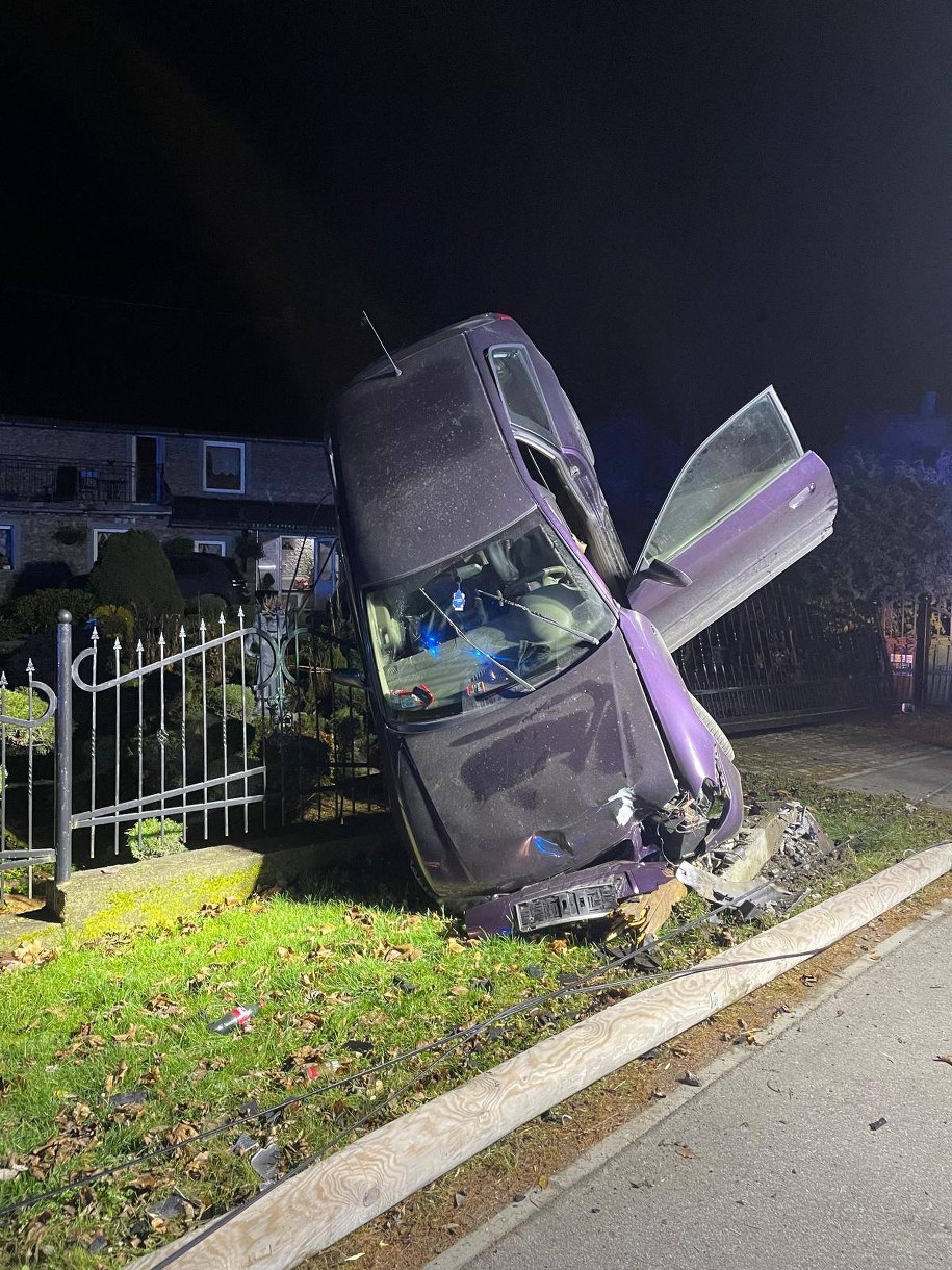 /Komenda Powiatowa Państwowej Straży Pożarnej w Kamiennej Górze, st. kpt. Tomasz Smarul /Państwowa Straż Pożarna