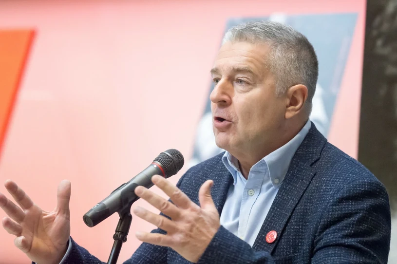 Władysław Frasyniuk oproščen obtožb o žalitvi poljskih vojakov