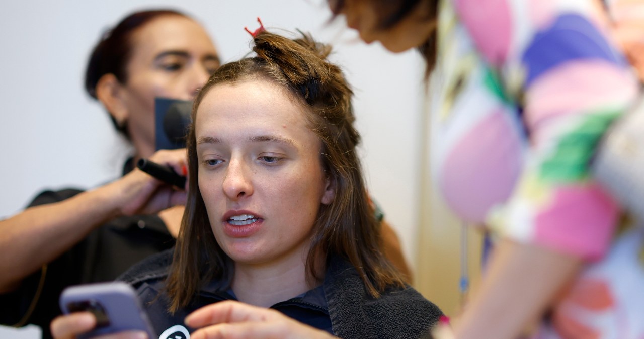 Wypił, a później ruszył w tango ze Świątek. Prawda wyszła na jaw