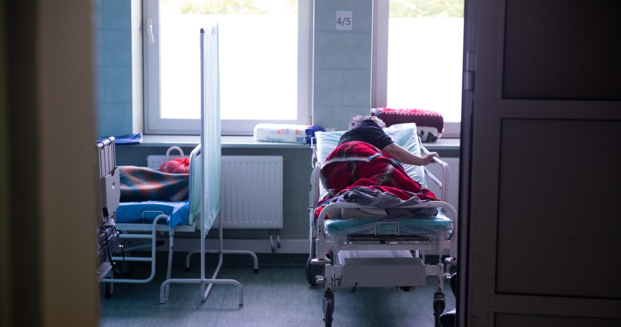 wiadomości,aktualności,Interia Zapaść w szpitalach oczami pacjenta. 