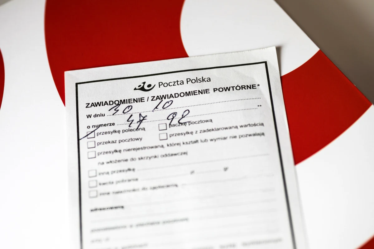 Ponad dwa miliony skrzynek odbiorczych i blisko 39 milionów przesyłek - to najnowszy bilans funkcjonowania systemu e-Doręczeń w Polsce. Jak poinformowała Poczta Polska, aż 75 procent skrzynek zostało założonych w 2025 roku. Od 1 stycznia 2026 roku większość instytucji publicznych będzie zobowiązana do korzystania z e-Doręczeń wobec osób posiadających konto i adres do doręczeń elektronicznych (ADE).