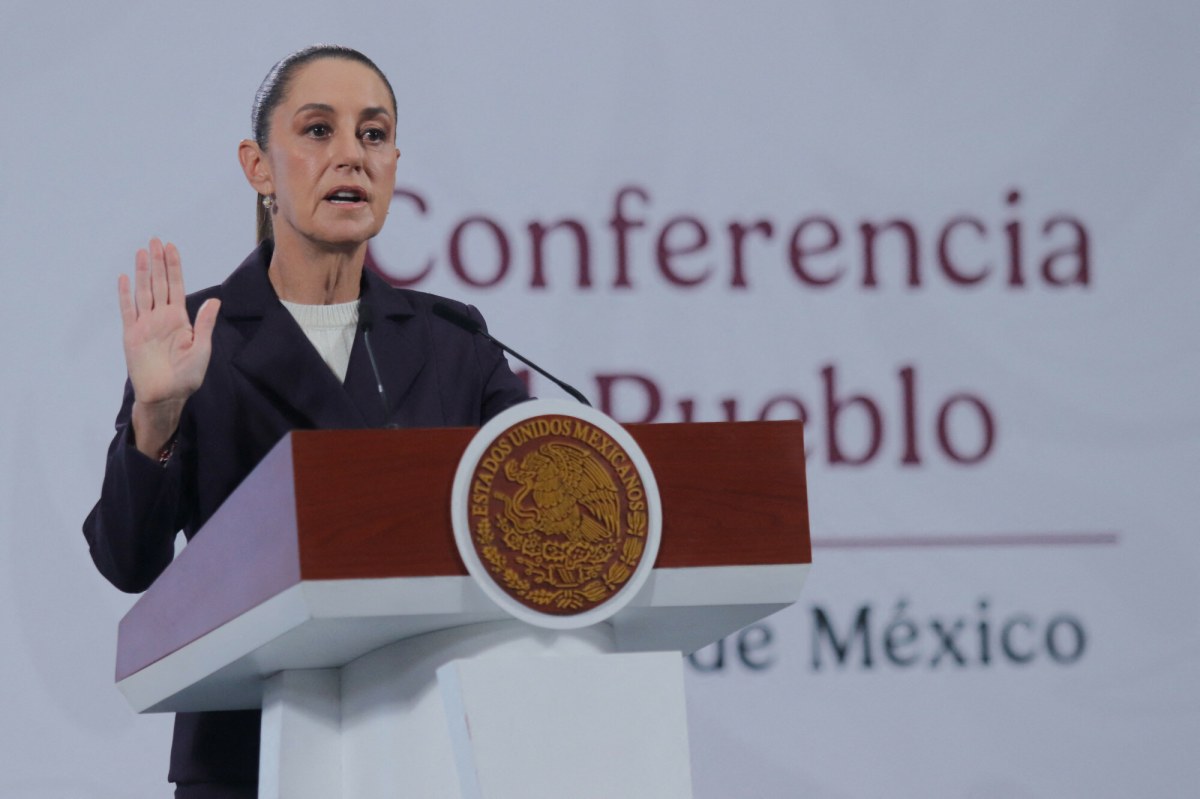 Obmacywał, próbował pocałować głowę państwa: Będzie akt oskarżenia