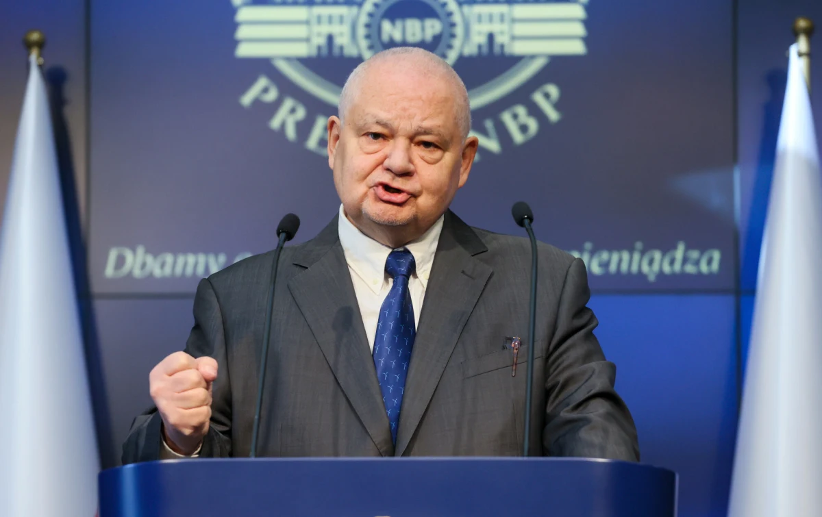 Październikowa inflacja obniżyła się do 2,8 proc., co jest "zasadniczo zgodne" z celem NBP i przybliża się do tego celu znacząco. Jesteśmy już u progu, bardzo blisko tego celu, prawie że w celu - mówił w czwartek szef NBP Adam Glapiński.