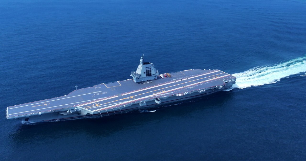 Chiński smok rzuca wyzwanie. "Fujian" ma być postrachem mórz