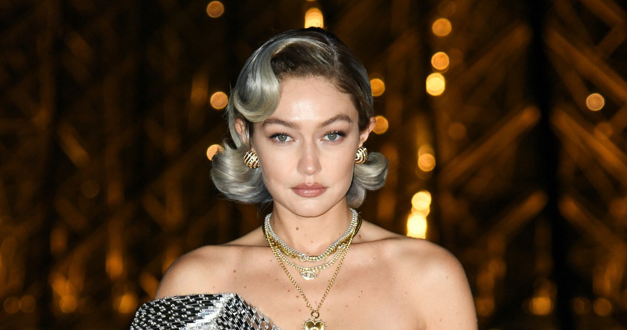 Gigi Hadid na kolacji z Taylor Swift. Zachwyciła w czerni