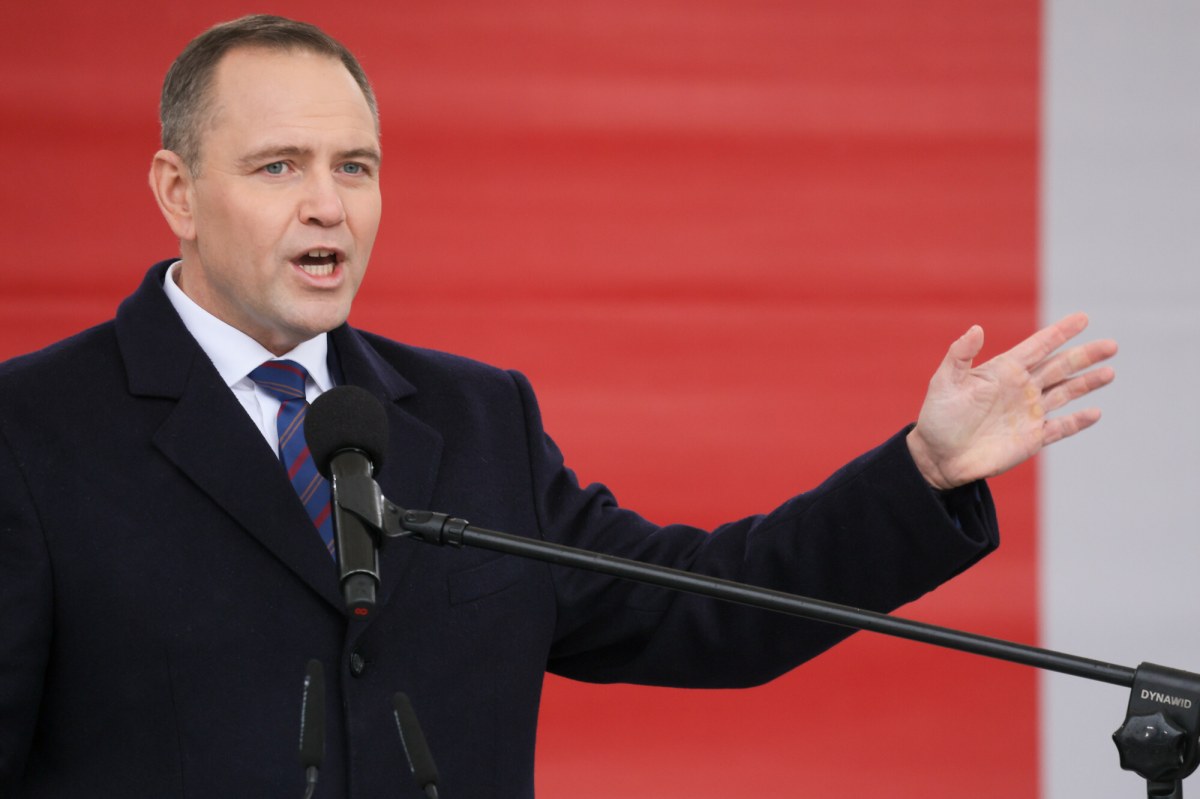 Karol Nawrocki podpisał kolejny projekt ustawy. "Tani prąd -33 proc."