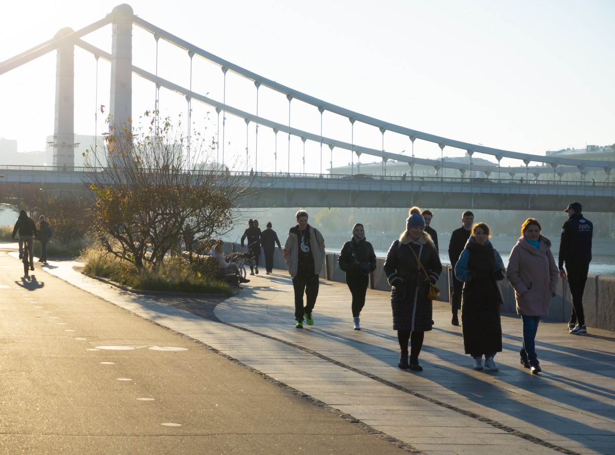 Ciepły i słoneczny listopad. Eksperci: To nie jest dobra wiadomość