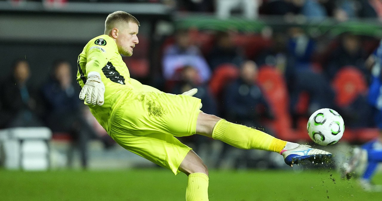 TOP 5 bramkarskich parad Ligi Konferencji [WIDEO]