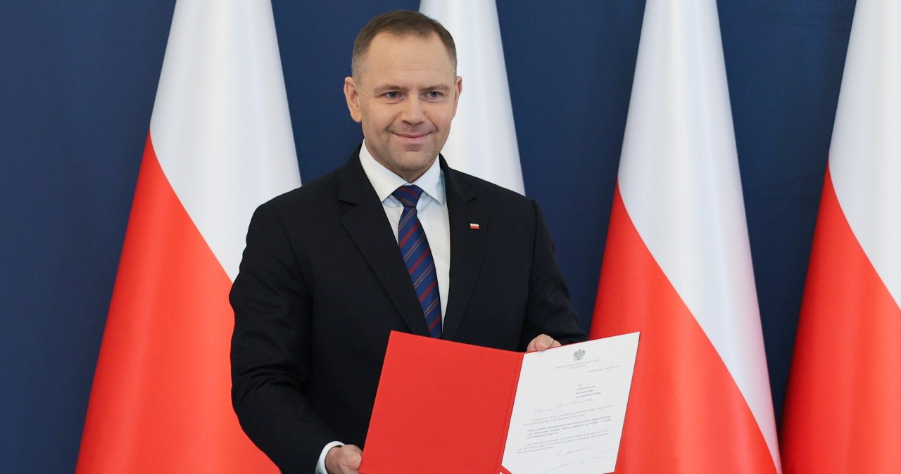 Prąd tańszy o 33 proc. Prezydent Nawrocki przedstawił projekt ustawy