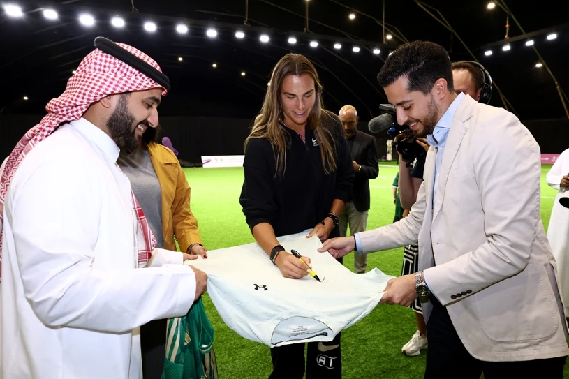 Szejkowie nie mają umiaru. Rekord świata po meczu Sabalenki. 10 Rolls-Royce'ów