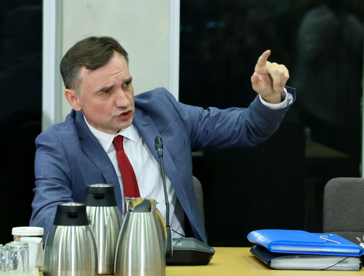 "Igrzyska bezprawia". Ziobro ostro o Tusku