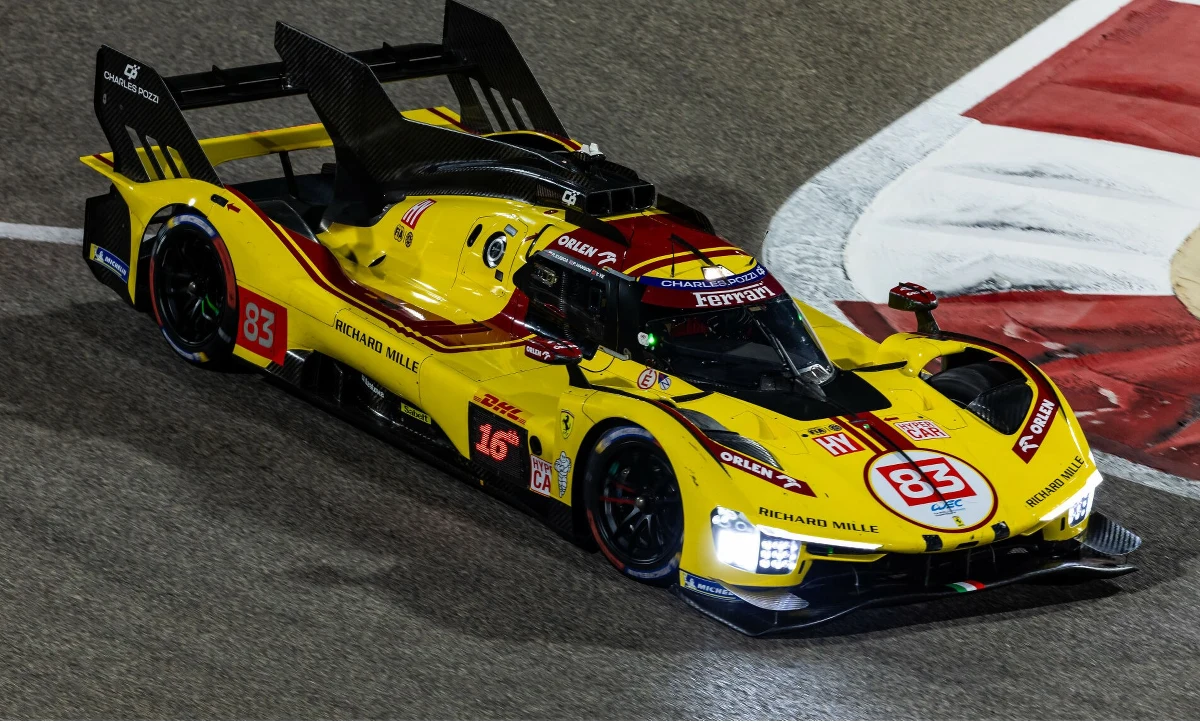 Zespół AF Corse, którego kierowcą jest Robert Kubica, zajął piąte miejsce w ostatniej rundzie wyścigowych mistrzostw świata World Endurance Championship (WEC) w Bahrajnie. Dzięki temu zapewnił sobie tytuł wicemistrzowski w najbardziej prestiżowej kategorii Hypercar. To kolejny ogromny tegoroczny sukces Kubicy i jego partnerów. W czerwcu wygrali we Francji najbardziej prestiżowy wyścig 24 Le Mans.
