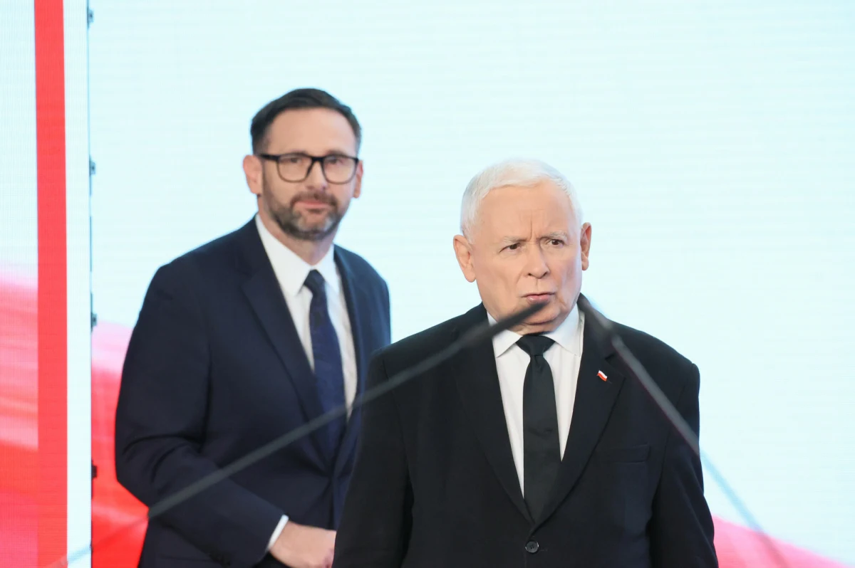 "Panie pośle, manager, o którym pan wspomina, nie jest atakowany za tworzenie koncernu multienergetycznego" - tak na wezwanie Jarosława Kaczyńskiego do obrony Daniela Obajtka odpowiada Orlen. Sam europoseł też zaangażował się w wymianę zdań na platformie X. "Radzę Wam nie pisać więc odpowiedzi po 22:00, bo jak widać - strzelacie ślepakami - bez ładu i składu" - zaznaczył.