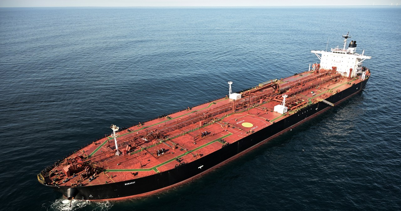 Tajny pakt zmienia układ sił. Chiny wysyłają Iranowi broń w zamian za ropę