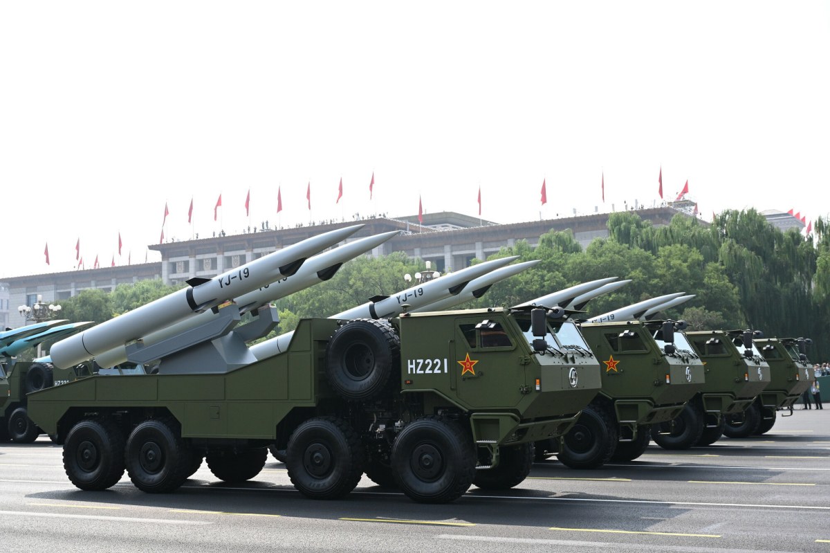 Tajny pakt Chin i Iranu. Nadchodzi zmiana układu sił w regionie?