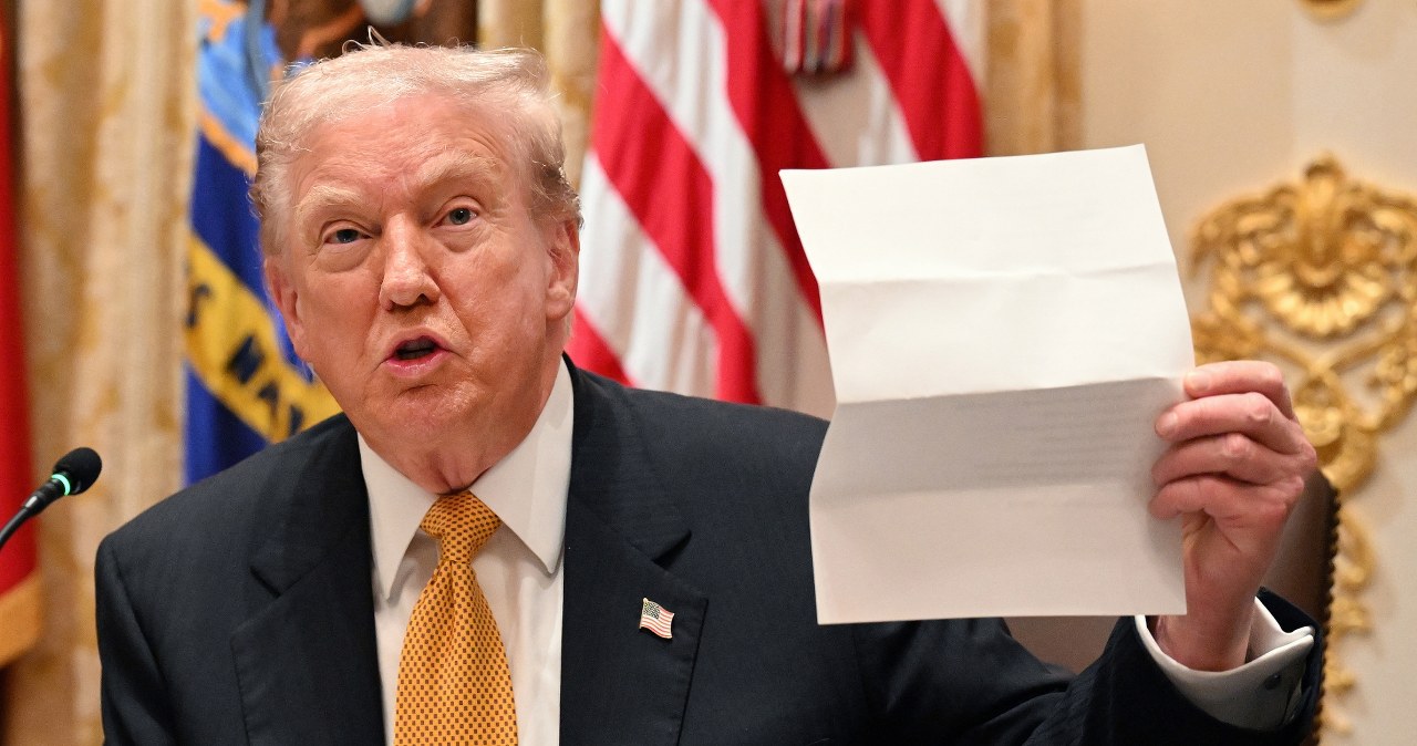 Trump chce rozdać po 2000 dolarów. Kwota "zostanie wypłacona każdemu"