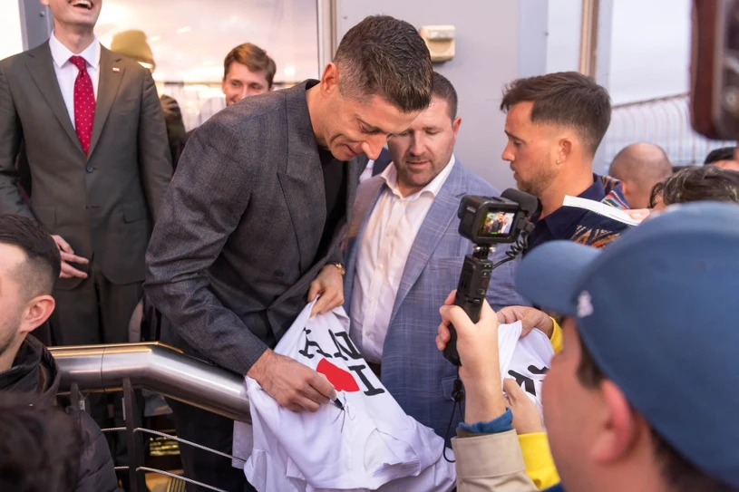 Zapytali Lewandowskiego o transfer do USA. Wystarczy spojrzeć na tę reakcję