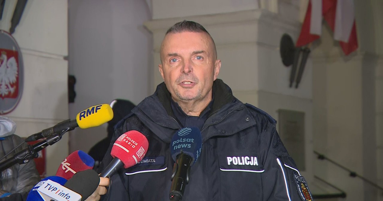 Policja podsumowała Marsz Niepodległości. Kilkadziesiąt osób zatrzymanych