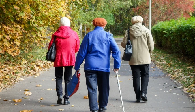 Dwa warianty waloryzacji w grze. Który jest bardziej opłacalny dla emerytów?