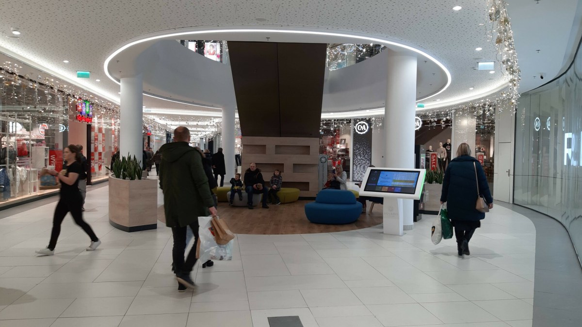 Pożar w galerii handlowej. Ewakuowano kilkaset osób