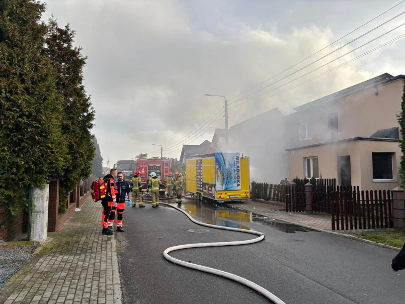 Wybuch gazu w domu w Chełmnie. Nie żyje jedna osoba