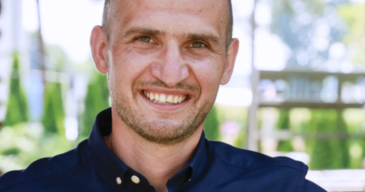 Rafał z "Rolnika" pokazał się u boku nowej towarzyszki. "Serce gotowe"