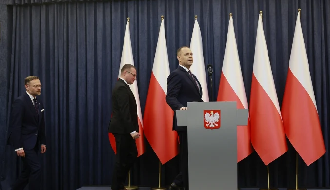 Karol Nawrocki rozpycha się do granic konstytucji, ale jej nie łamie