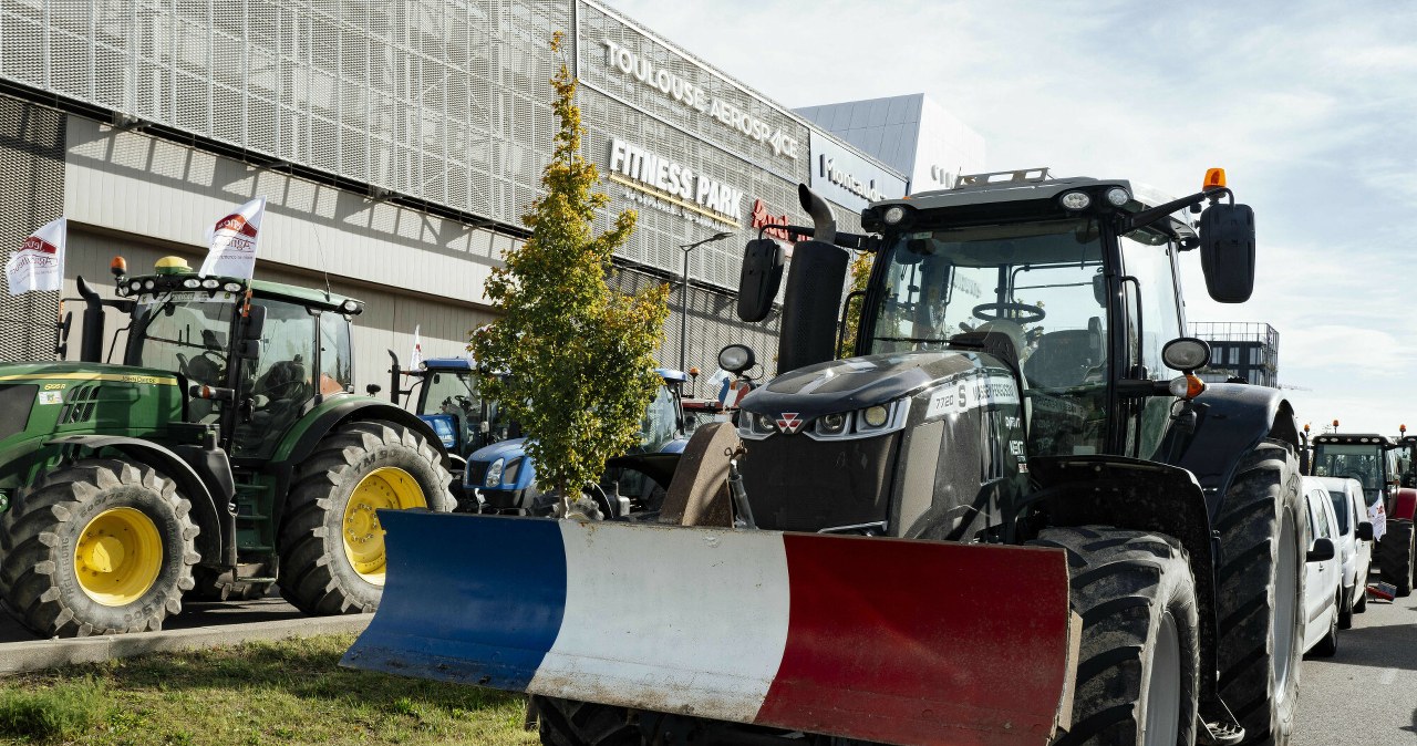 Francja mówi "nie" umowie z Mercosur w tym kształcie. Macron ulega rolnikom?