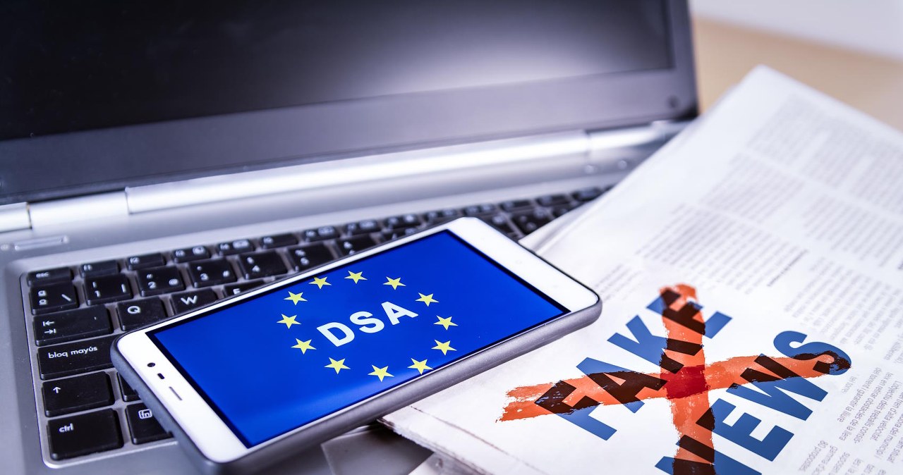 Polska będzie mogła karać platformy internetowe. Nawrocki podpisał ustawę
