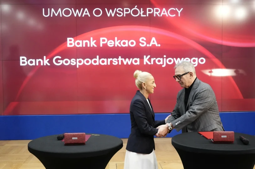 BGK i Pekao podpisały umowę. "Teraz dopełniamy modyfikacje tego systemu"