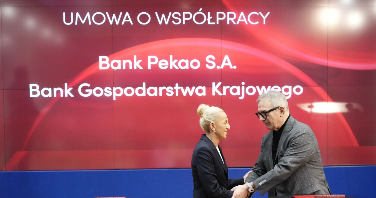 BGK i Pekao podpisały umowę. "Teraz dopełniamy modyfikacje tego systemu"