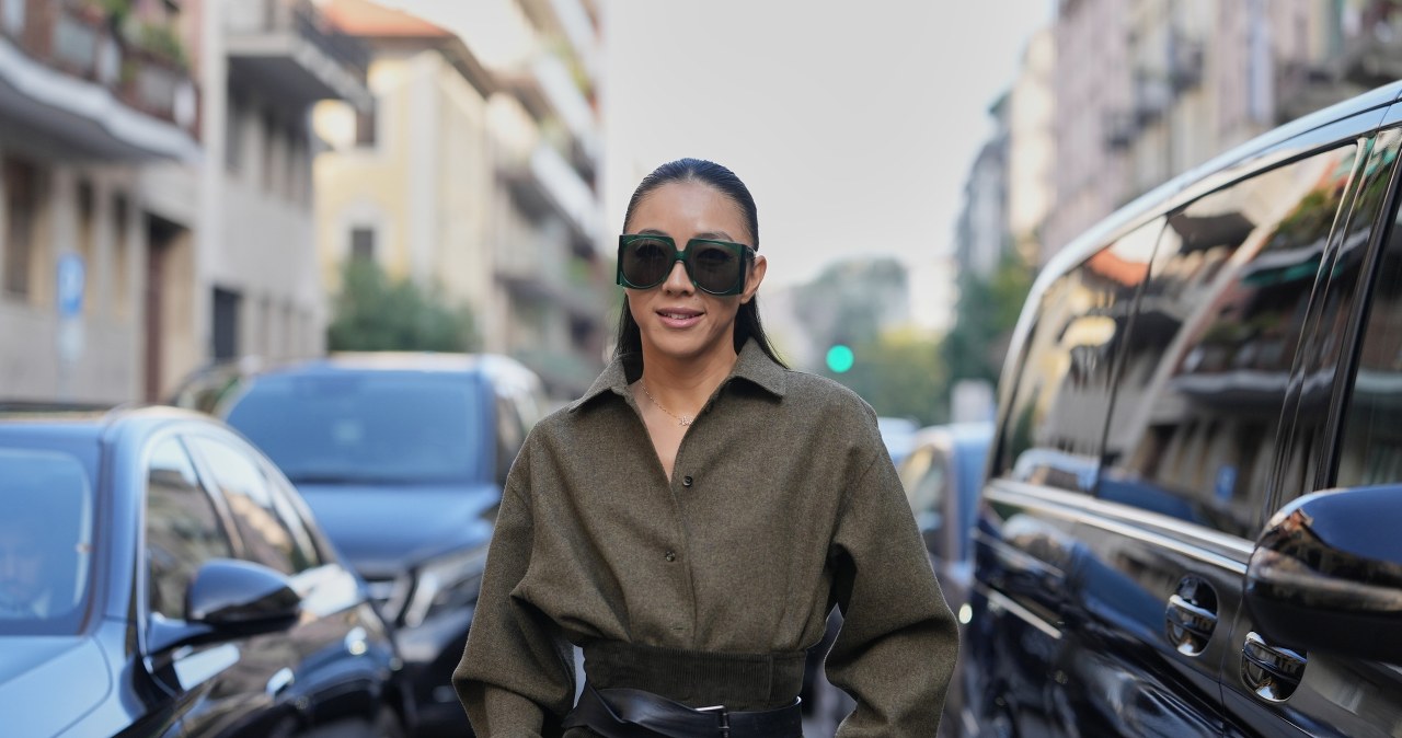 Ten materiał stał się hitem jesieni. Zobacz, jak modnie go stylizować