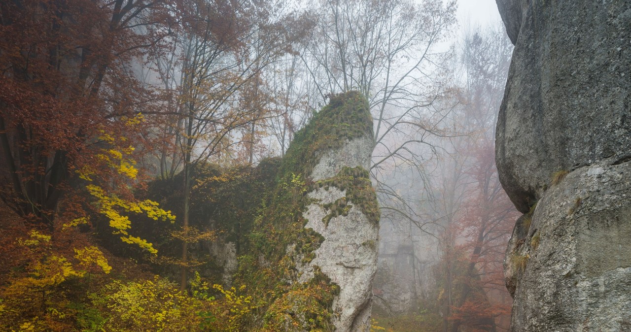Nazywany jest “polską Szwajcarią”. W listopadzie zachwyca urokiem i widokami