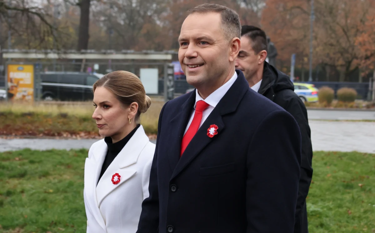 "Zwracają się do mnie pani prezydentowo - nie do końca mi to pasuje" - mówiła pierwsza dama Marta Nawrocka w wywiadzie dla telewizji wPolsce24. Opowiedziała też o swoich planach i fundacji "Blisko ludzkich spraw", która powstanie w nadchodzących dniach.