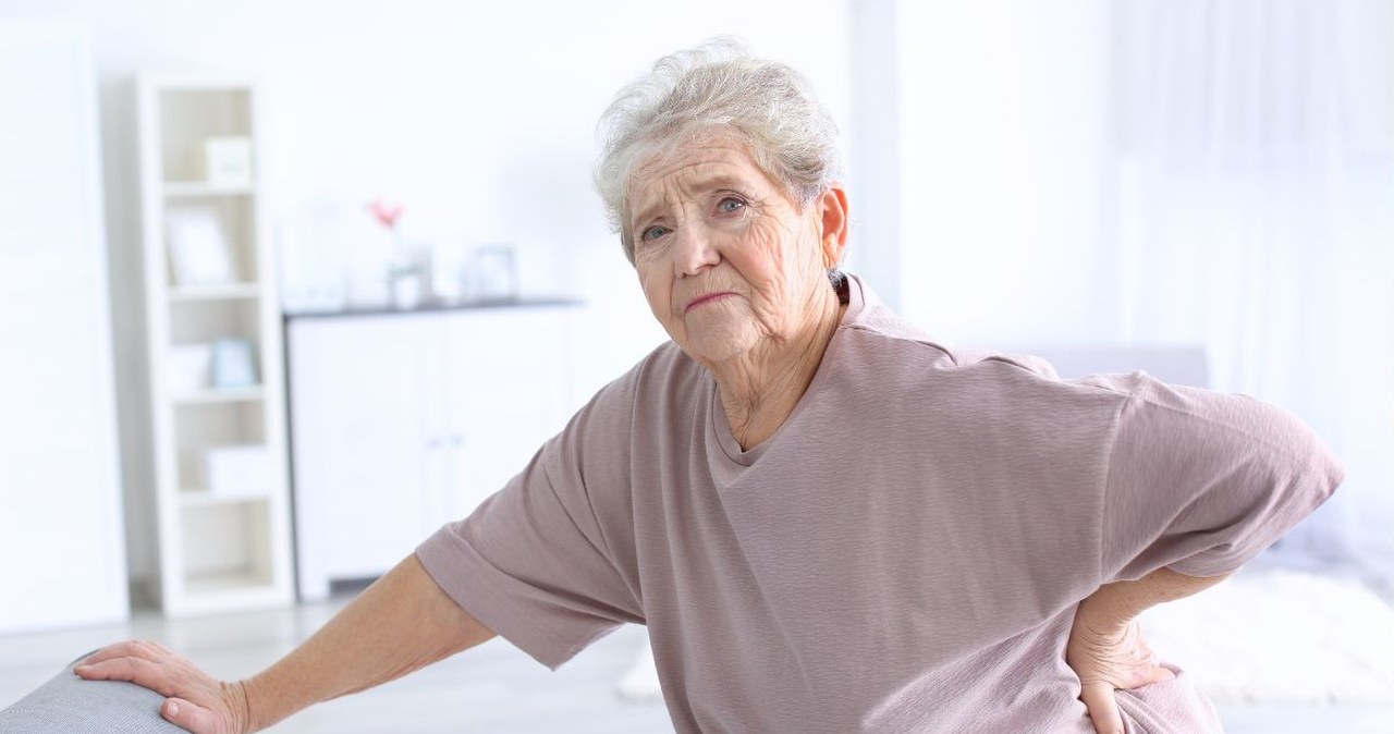 Masz 50+? Te mięśnie to twoja tarcza przed upadkami i bólem pleców