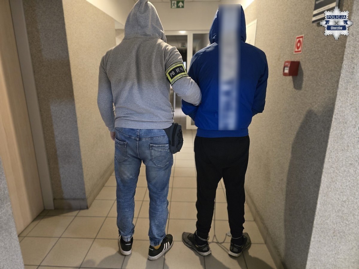 Atak na stacji paliw w Chorzowie. Napastnik miał przedmiot przypominający broń