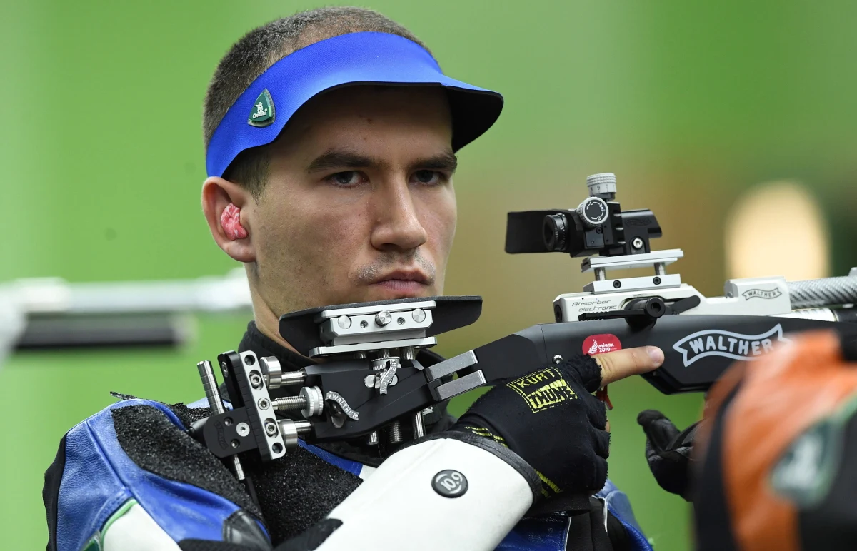 ​Tomasz Bartnik (Legia Warszawa) zdobył w Kairze złoty medal strzeleckich mistrzostw świata w karabinie na 300 m z trzech postaw. W tej samej konkurencji w klasyfikacji drużynowej Polacy uplasowali się na trzecim miejscu.