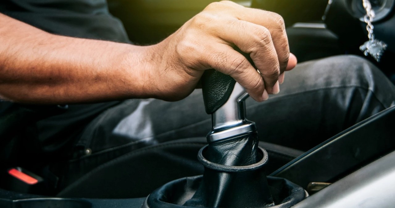 Tak hamują tylko najlepsi kierowcy. Zużycie paliwa spada do 0,0 l/100 km