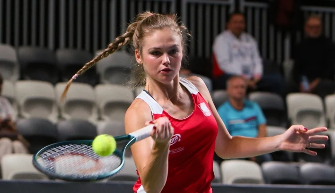 Sensacyjny debiut w kadrze Polski, nokaut na oczach Świątek. "Brawo Linda"