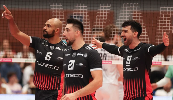 Problemy Leona, przyćmił go inny Polak. Wielki zwrot w siatkarskim hicie