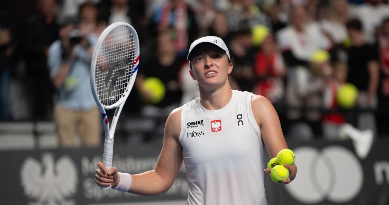 Iga Świątek nie dała szans Rumunce. Polki wygrywają turniej BJK Cup